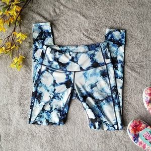 Athleta Blue Floral Active Athletic Leggings